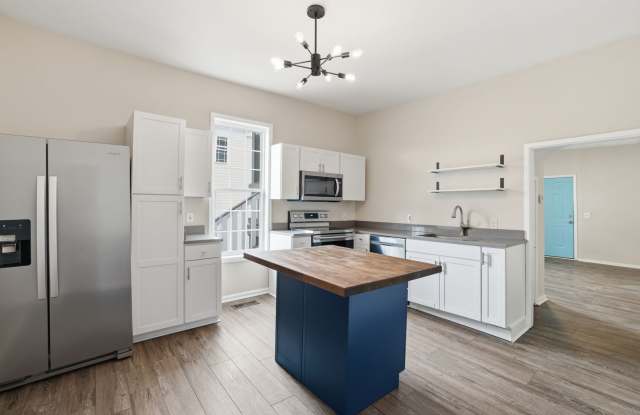 Welcome to 2009 McCallie Ave! 2 Beds, 2 Baths! Housing Voucher Welcomed! photos photos