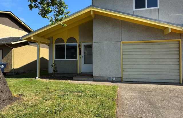 2 Bedroom 1 Bath Duplex in Springfield photos photos