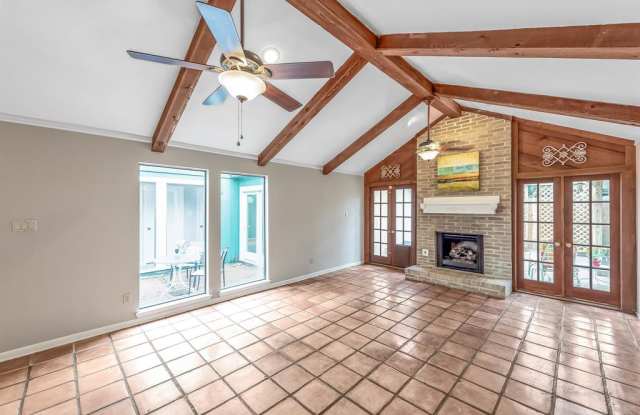 12800 Briar Forest Drive Gallery 2