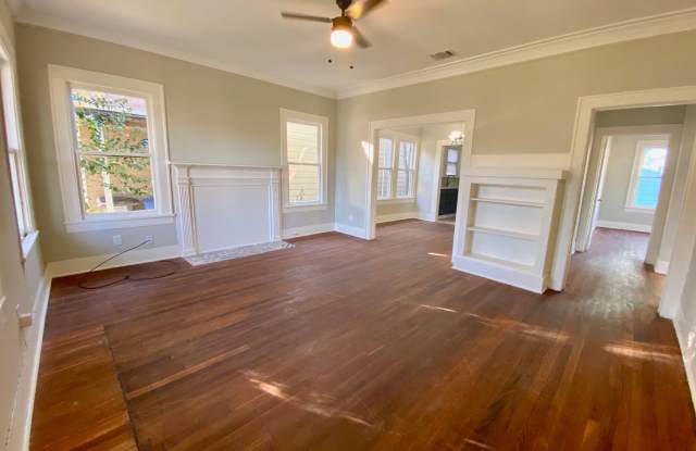 $400 OFF FIRST MONTH'S RENT IF MOVE IN BY 10/15/26!! Recreated Historic home 2 BD | 1.5 BA Gallery 4