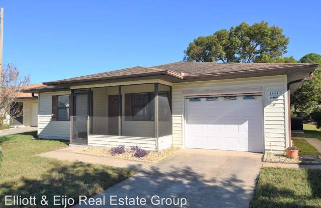3239 Prairie Dunes Cir. E. Gallery 2