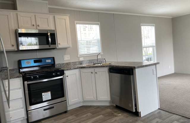 2309 Birch St photos photos
