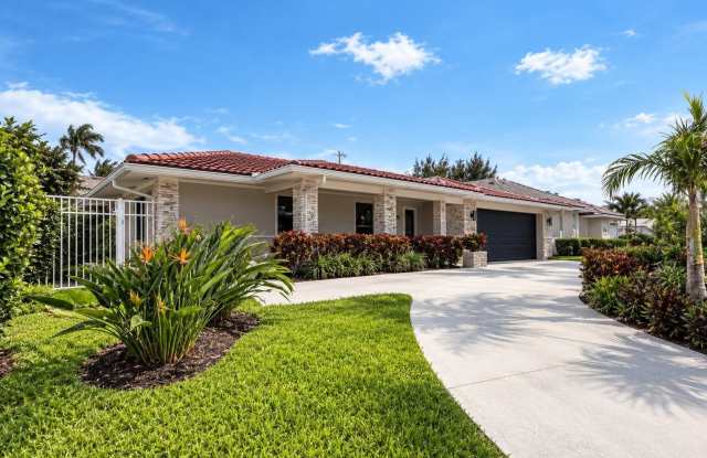 1221 Singer Drive Gallery 2