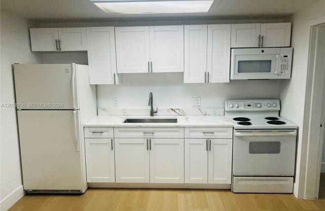 7124 Southgate Blvd photos photos