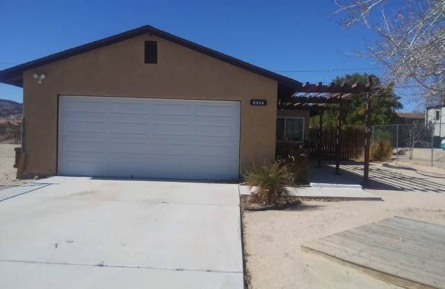 COMING SOON!Three Bedroom 2 Bath Available in 29 Palms photos photos