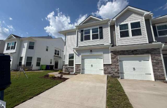 7423 Bourbon Briar Drive Gallery 3