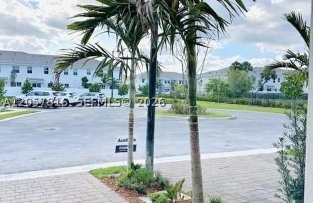 259 SW 169th Ln Gallery 3