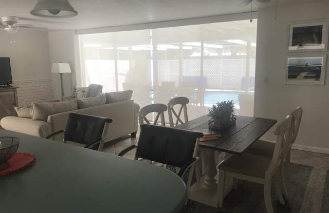 1241 Singer Drive Gallery 3