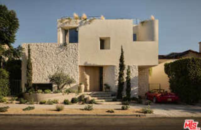 8164 Waring Avenue Gallery 1