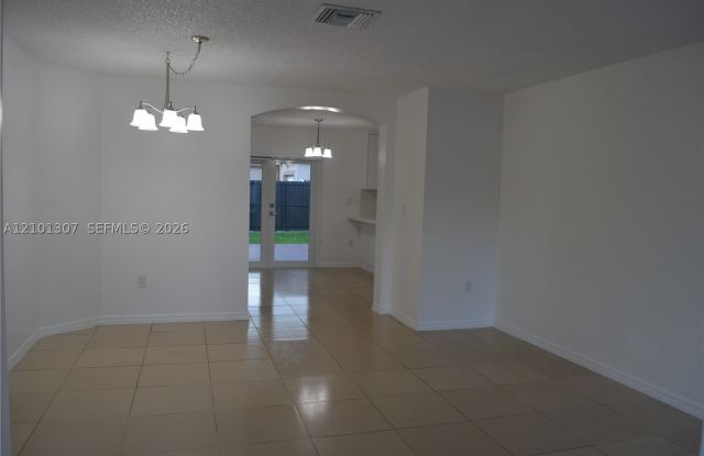 13867 SW 258th Ln Gallery 3