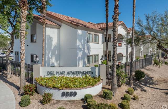 Del Mar Apartments photos photos