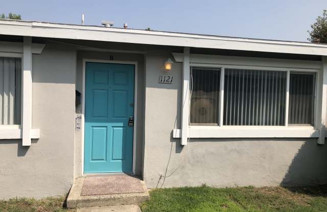 1113 Nicklett Ave photos photos