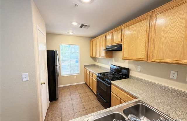 7337 Ribbon Ridge Avenue Gallery 3