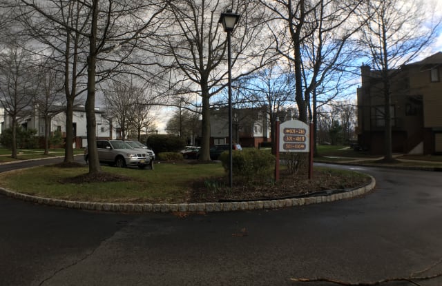 412 Village Commons - 412 Village Common Drive, Hunterdon County, NJ 08822