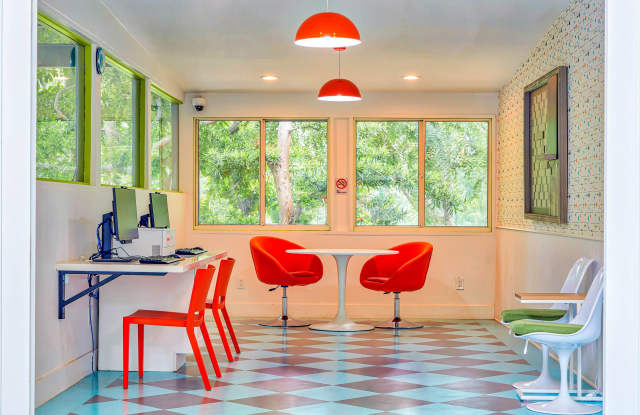 Rancho Los Feliz Gallery 3