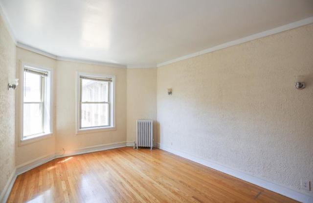 1426 West Farwell Ave. photos photos