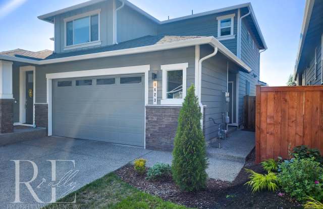 Modern ADU with Private Entrance, Natural Light  Trail Access photos photos
