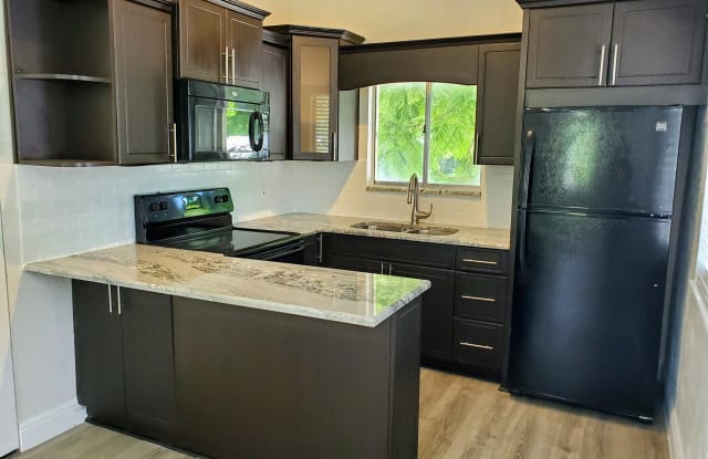 467 Sunset Drive - 467 Sunset Drive, Key Largo, FL 33037