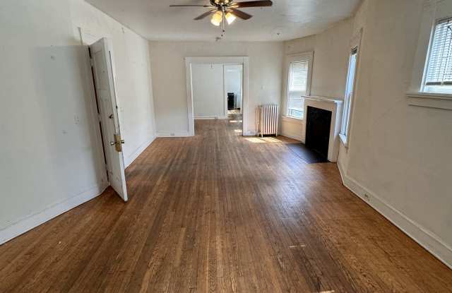 115 E Gorham - Unit 2 - 115 East Gorham Street, Madison, WI 53703