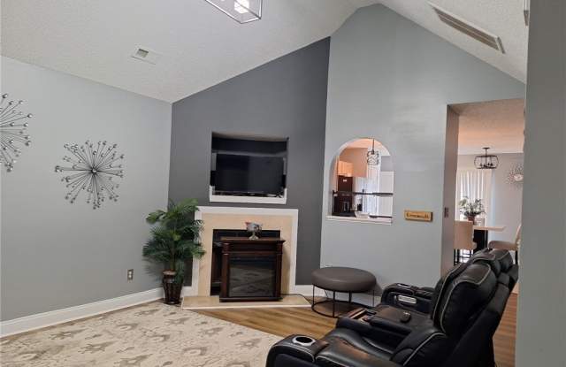 1224 Pearl Crescant Drive Gallery 3