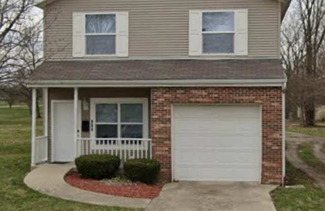 For Rent: 4-bedroom 2-bathroom single family home! Available NOW! photos photos
