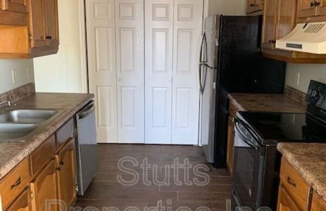 3450 Cloverdale Road photos photos