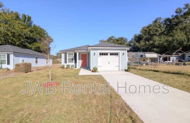 8455 Buttercup St - 8455 Buttercup Street, Jacksonville, FL 32210