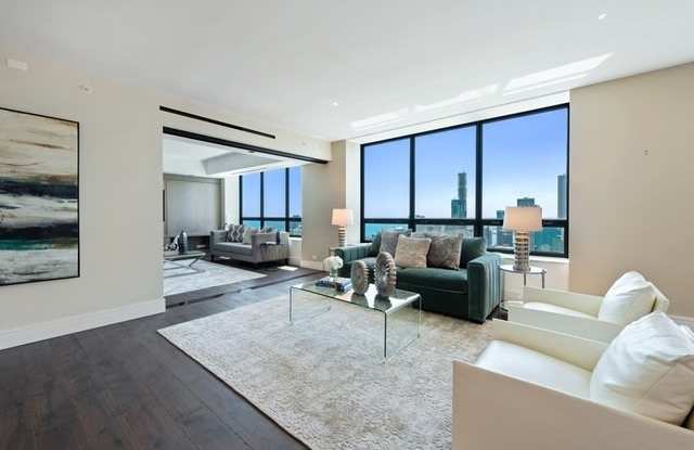 180 East PEARSON Street Gallery 4