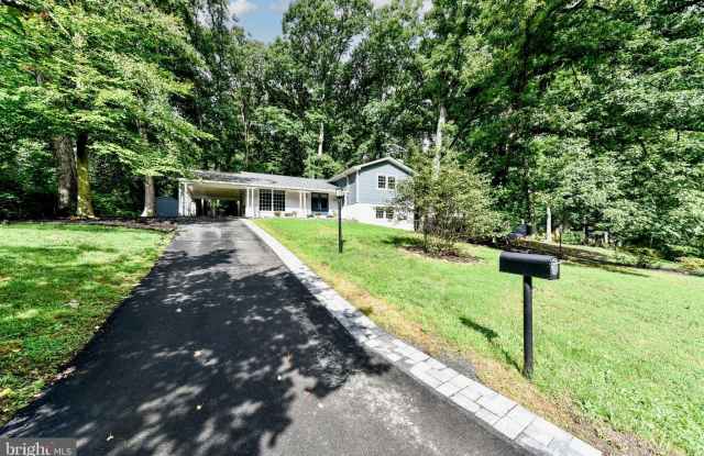 5012 DODSON Drive Gallery 3