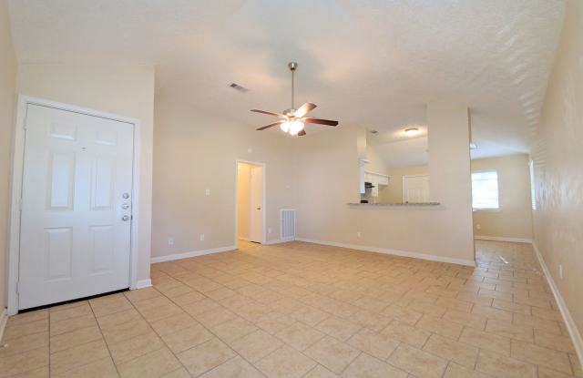 Cute Pasadena home just blocks from the Beltway! Gallery 4