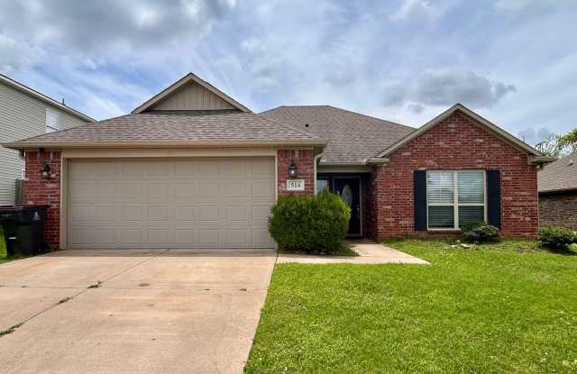 Beautiful 3 Bedroom House in Southfield Heights Addition **ASK ABOUT MOVE IN SPECIAL** - 514 Ridge Point Drive, Fort Smith, AR 72908 Beautiful 3 Bedroom House in Southfield Heights Addition **ASK ABOUT MOVE IN SPECIAL** - 514 Ridge Point Drive, Fort Smith, AR 72908