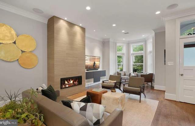 928 T Street NW Gallery 3