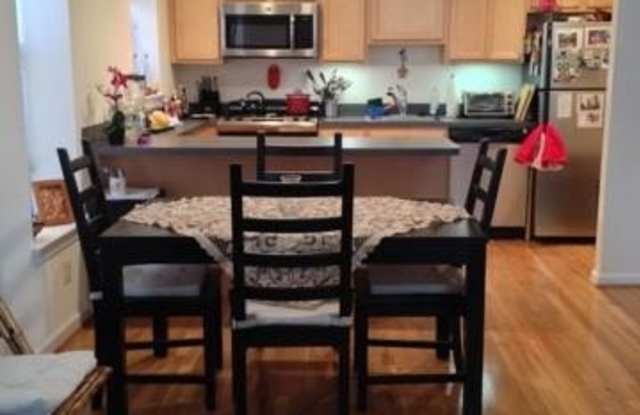 2627 ADAMS MILL Road NW unit: 102 photos photos