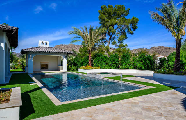 6010 E NAUMANN Drive Gallery 4