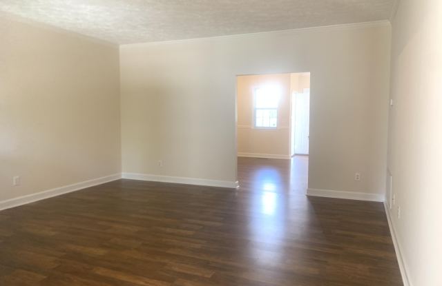 104 WILLOW RUN Gallery 2