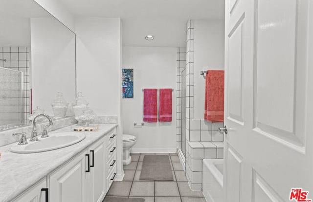 12000 Goshen Avenue - 12000 Goshen Avenue, Los Angeles, CA 90049