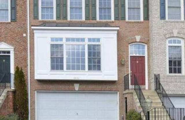 Beautiful 3 Bed 2 Bath 2 Half Bath Brick Townhome In Desired Lansdowne On The Potomac photos photos