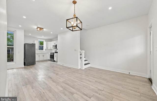 5744 DELANCEY Street Gallery 4