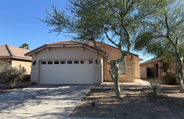 Spacious four bedroom for lease in Laveen Meadows! photos photos