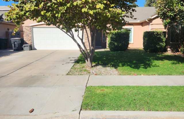 beautiful 4 bedroom home Gallery 1