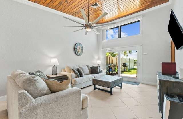 12542 Westhampton Circle Gallery 2