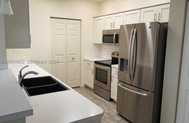 27123 Matheson Ave photos photos