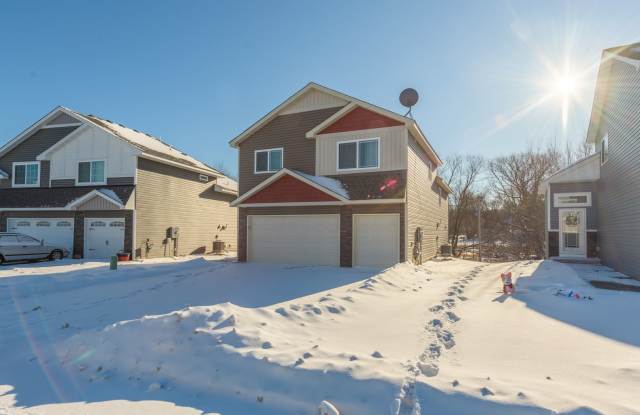 Beautiful Three Bed Home In Nice and Quiet Shafer Location For Lease! Chisago lakes schools! photos photos Beautiful Three Bed Home In Nice and Quiet Shafer Location For Lease! Chisago lakes schools! photos photos