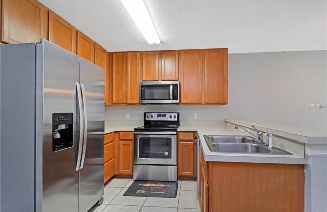 12913 LEXINGTON SUMMIT STREET Gallery 2