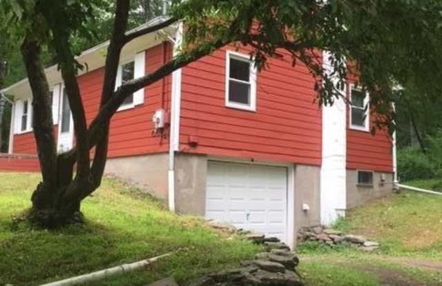 321 Spring Lake Drive Gallery 2