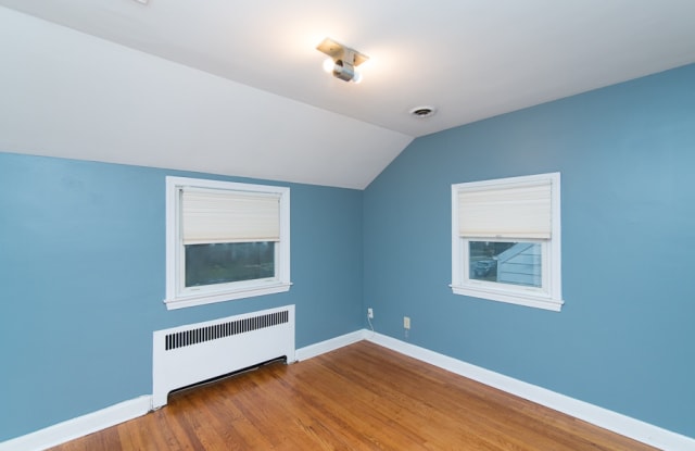 1611 Varnum Pl NE - 1611 Varnum Place Northeast, Washington, DC 20017