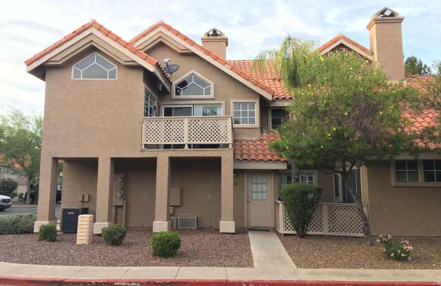 1633 E LAKESIDE Drive unit: 51 photos photos