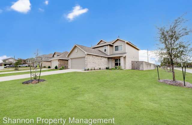 830 Deerhurst Ln - 830 Deerhurst Lane, Magnolia, TX 77354