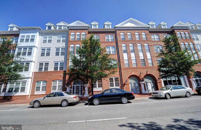 4951 BRENMAN PARK DRIVE - 4951 Brenman Park Drive, Alexandria, VA 22304