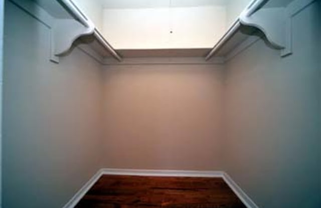 Clermont Apartments Gallery 3